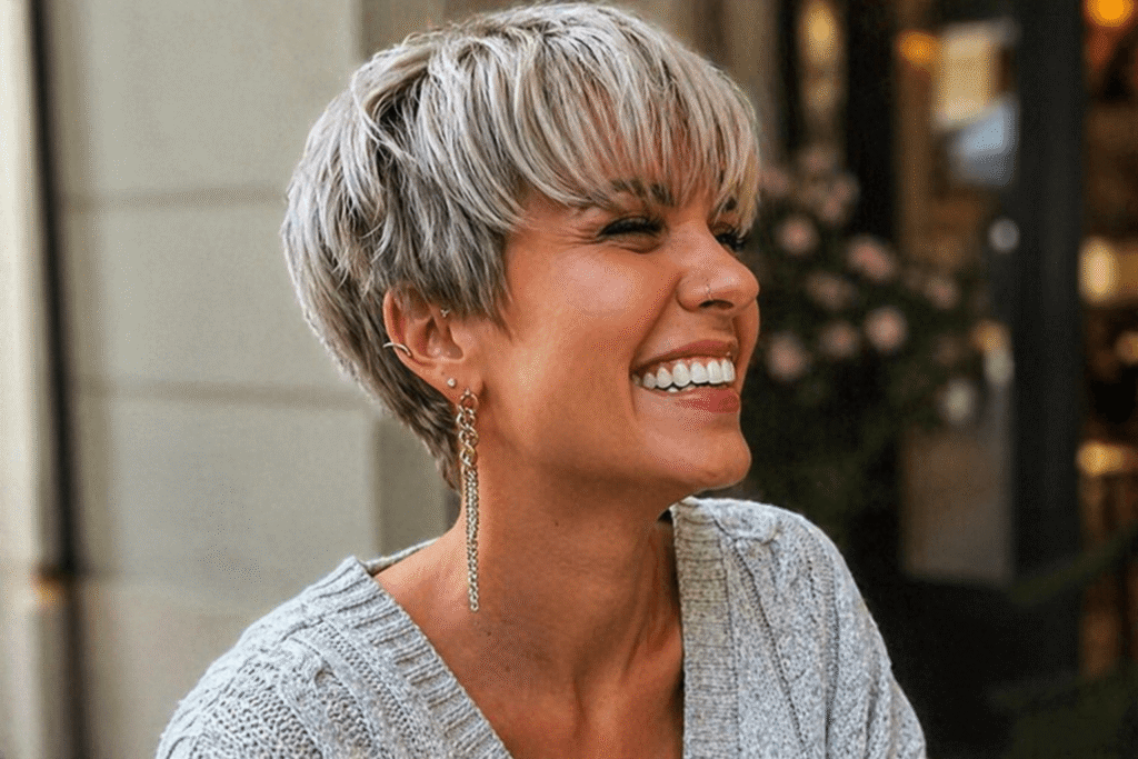 Coupe femme courte moderne