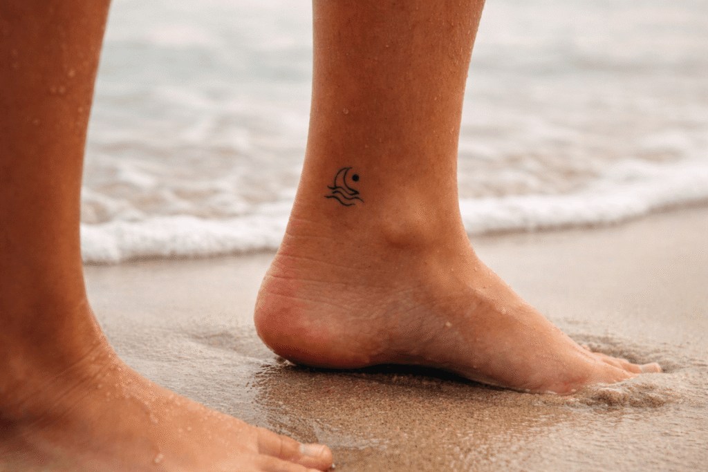 Tatouage cheville pour femme