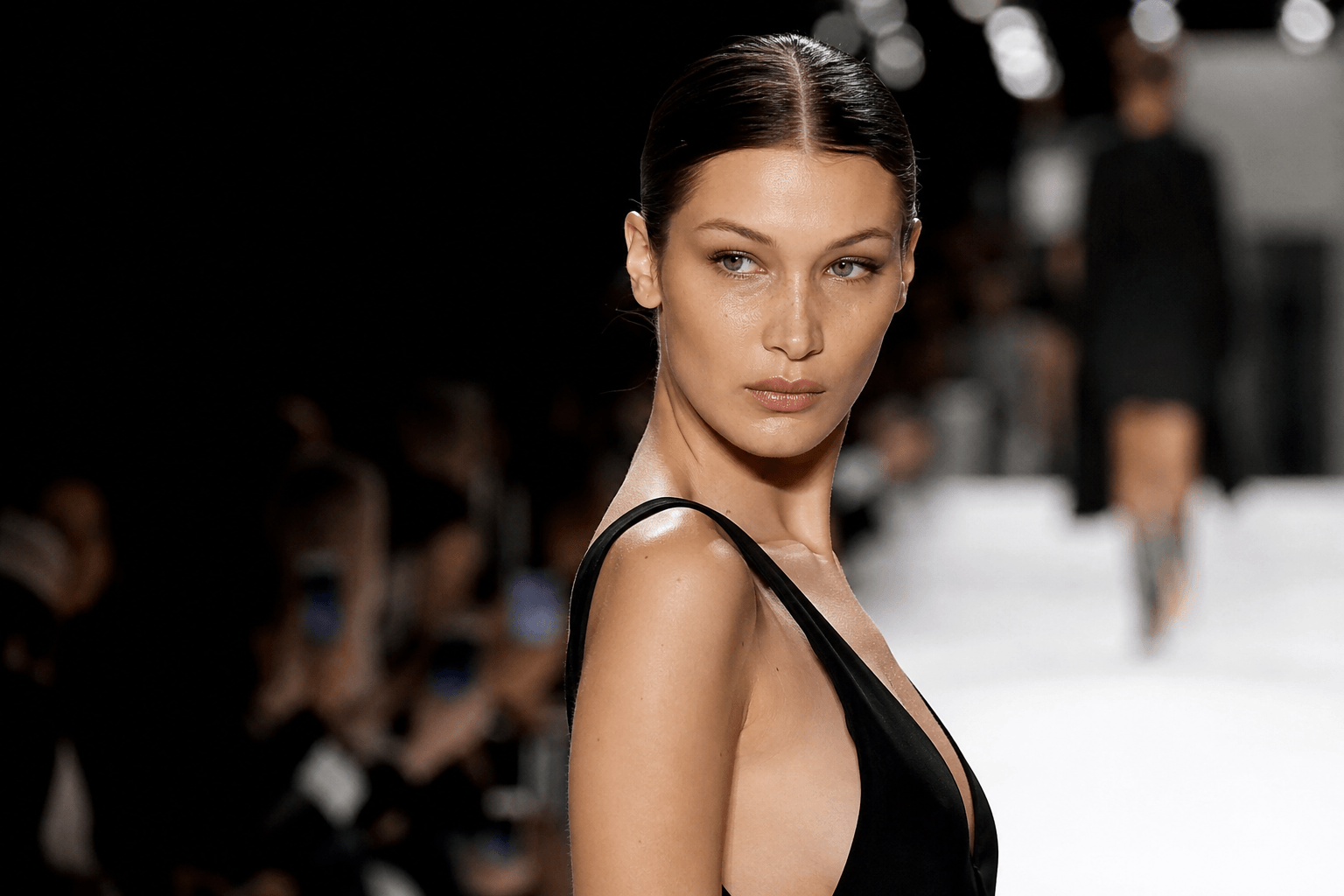 Top modèle femme
