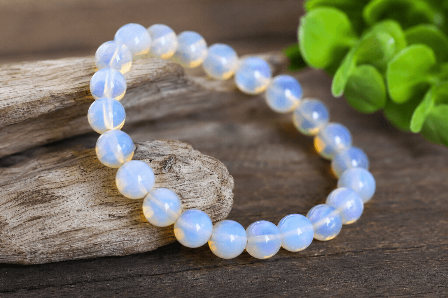Opaline pierre