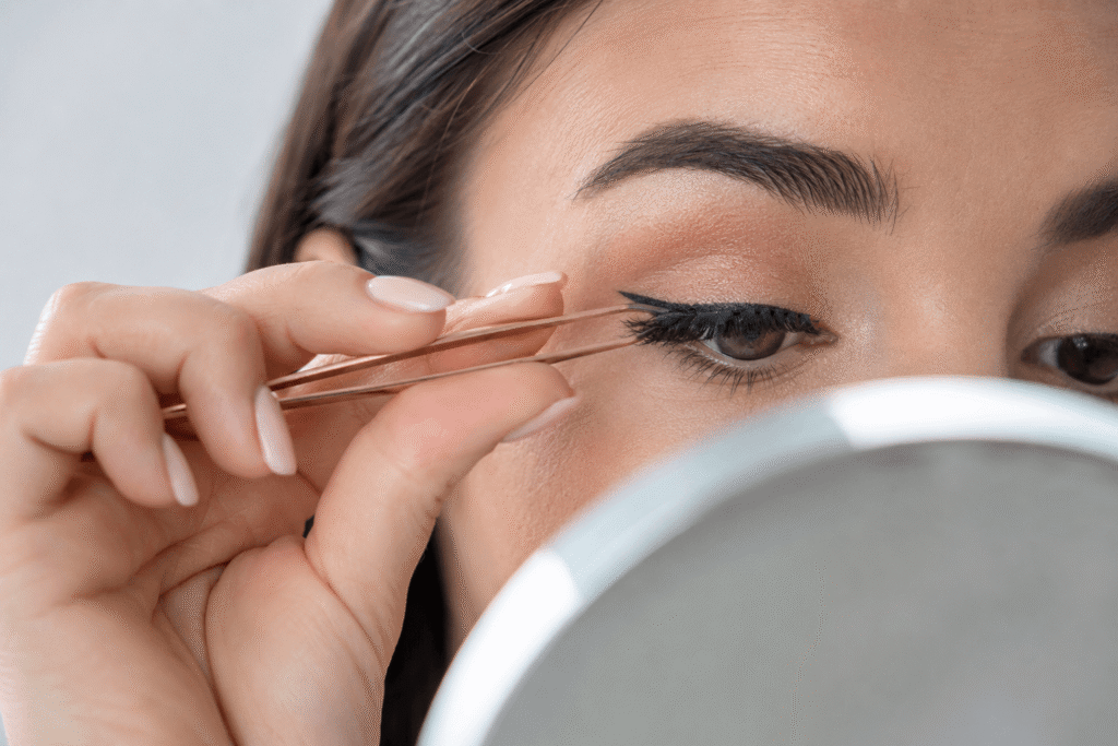 Faux cils