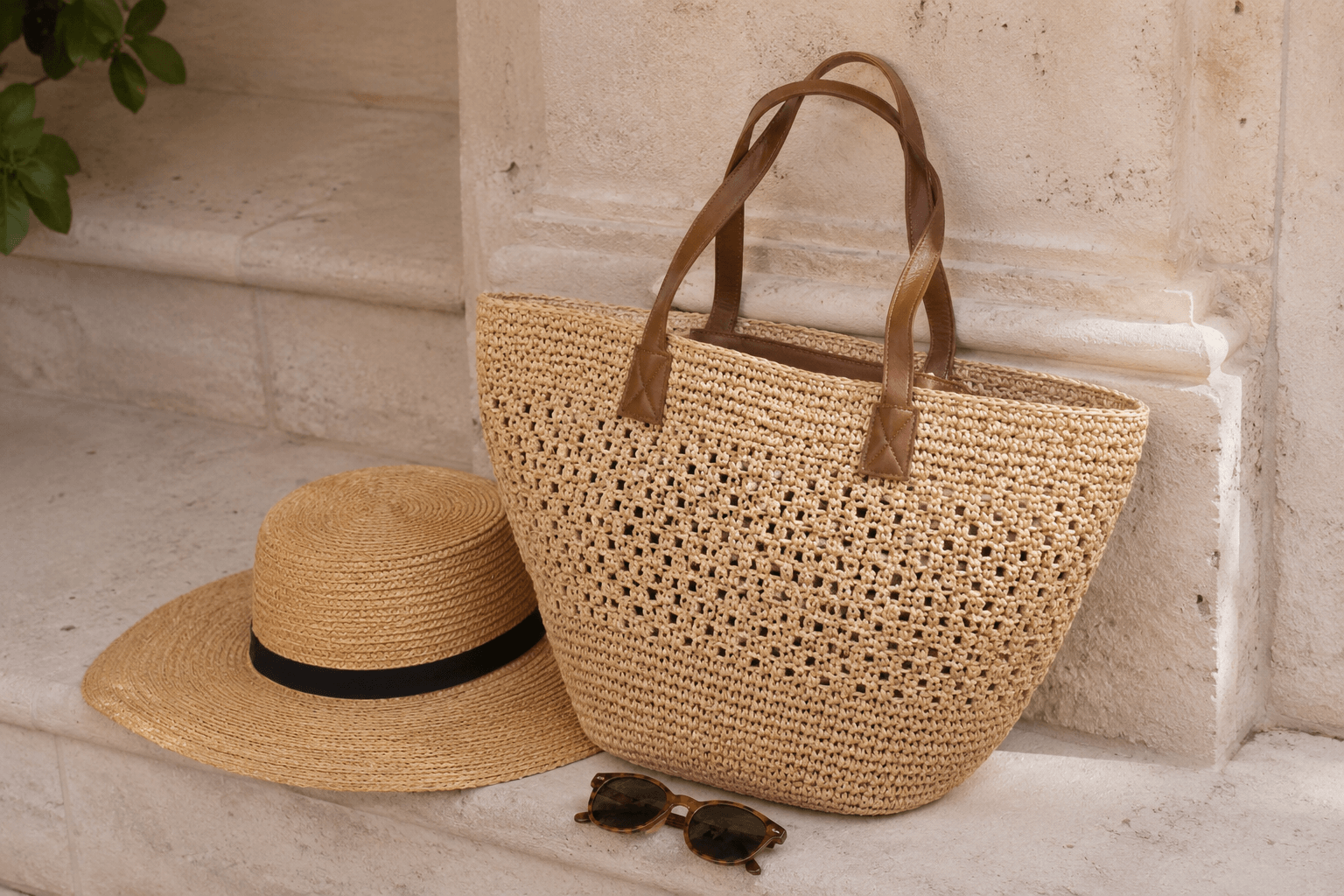 Sac en raphia : comment le porter, l’entretenir et bien le choisir ?